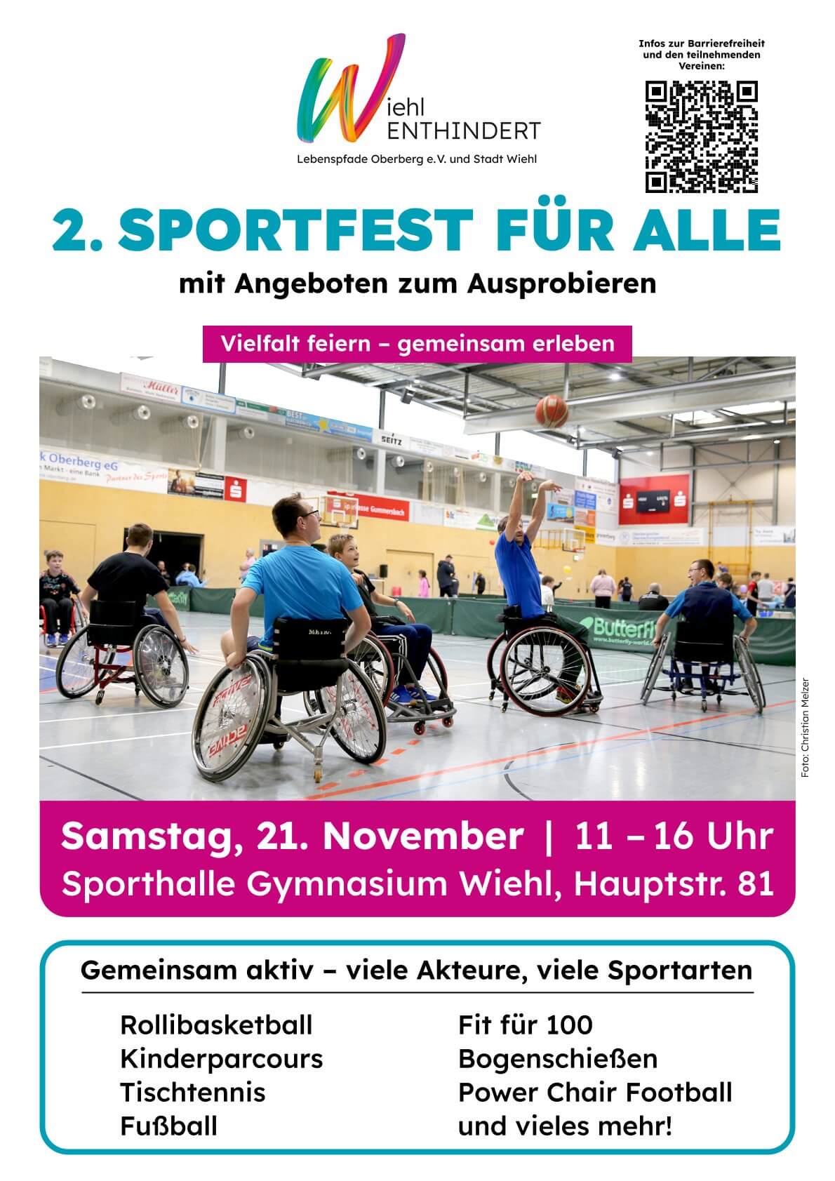 Plakat für das 2. Sportfest für Alle, auf dem Menschen im Rollstuhl beim Basketballspielen zu sehen sind, mit Angaben zur Veranstaltung, Datum, Uhrzeit, Ort und einer Liste inklusiver Sportaktivitäten.