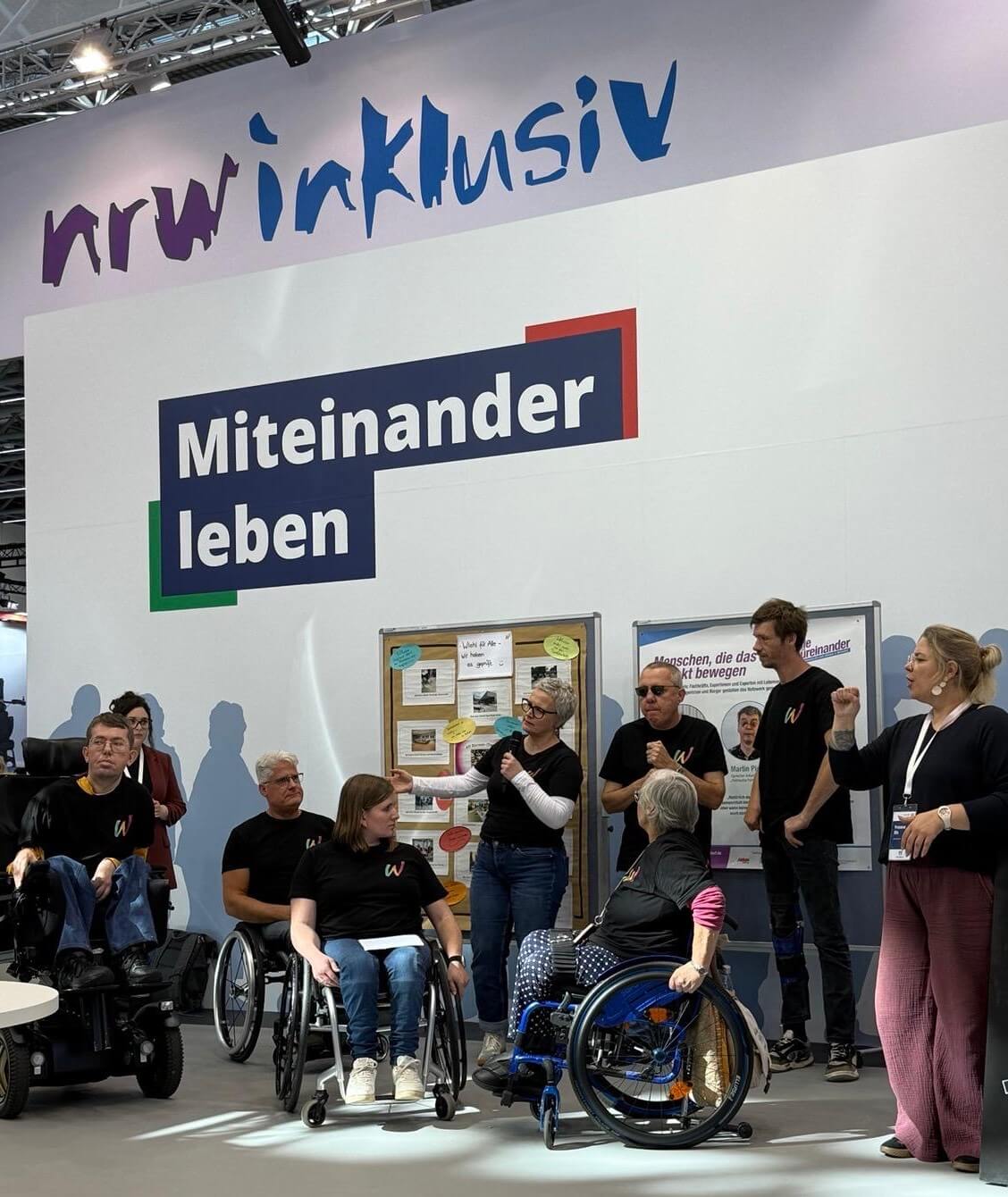 Mit Erfahrung und Engagement: Die AG Barriere Check auf der REHACARE 2026